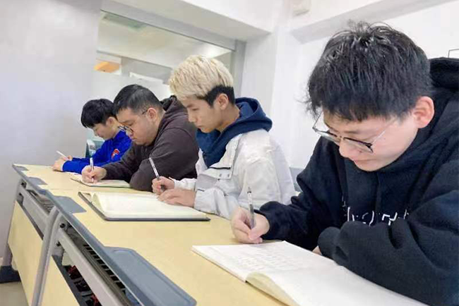 学院环境